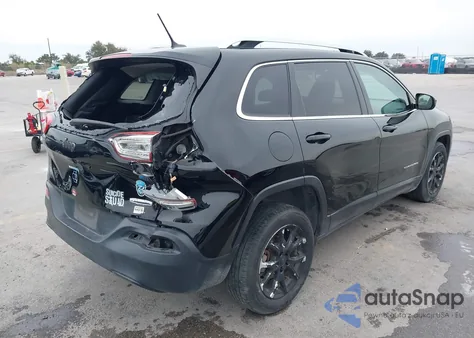 2018 Jeep Cherokee Latitude Fwd z USA, uszkodzony, nr VIN 1C4PJLCB5JD531618